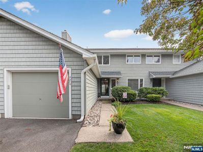 92 Hopkins Ct, Mahwah, NJ, 07430