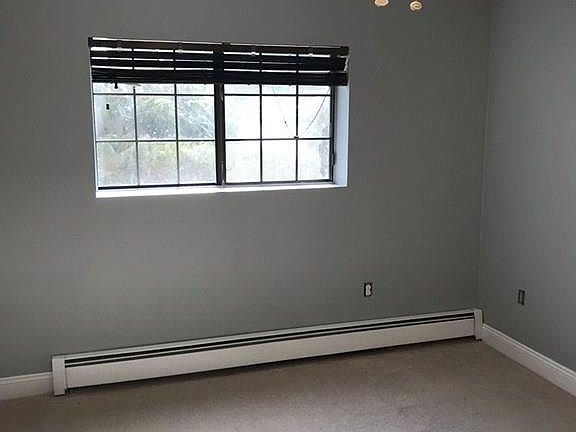 5th image of 2210 Skyline Dr Unit 7