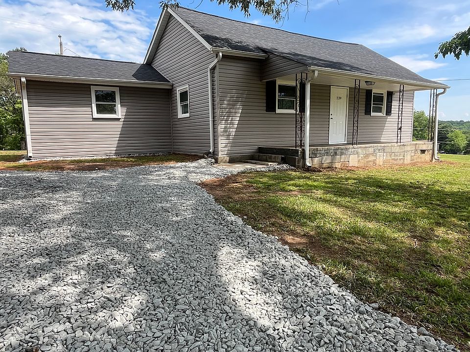 1st image of 239 Thorn Dr