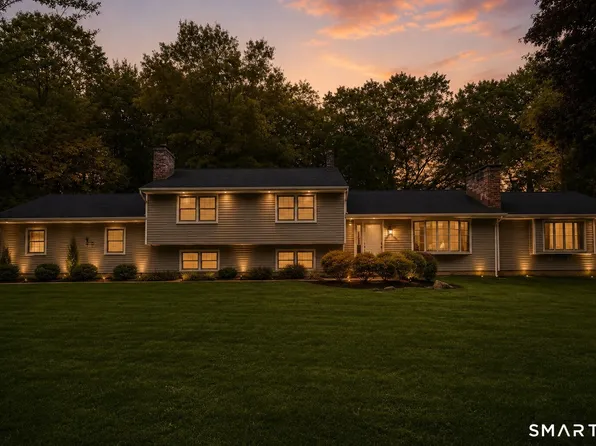 34 Ox Bow Lane, Woodbridge, CT 06525