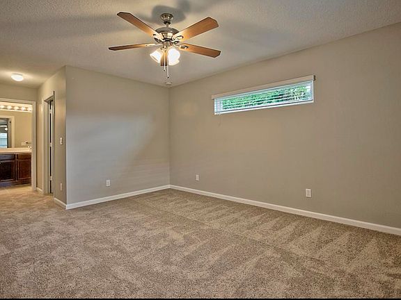 3rd image of 1292 SW Lawndale Ave