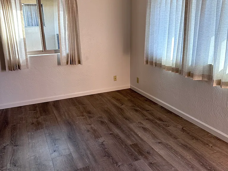 125 Neary St #10 — Photo 9