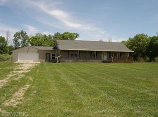 10157 Stakes Rd, Greenville, MI 48838