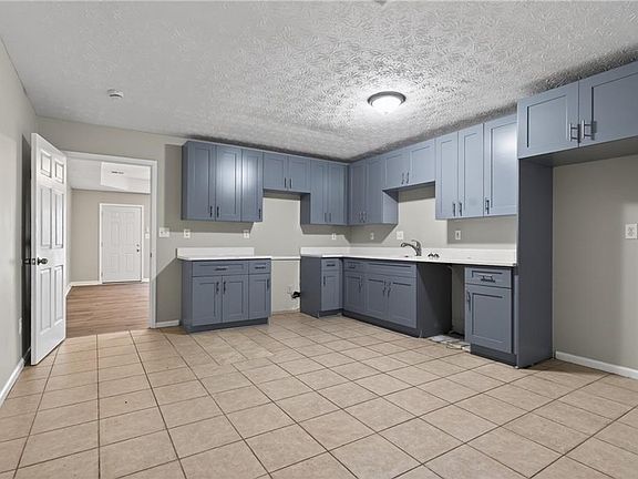 3rd image of 2583A Fieldstone View Ln SE