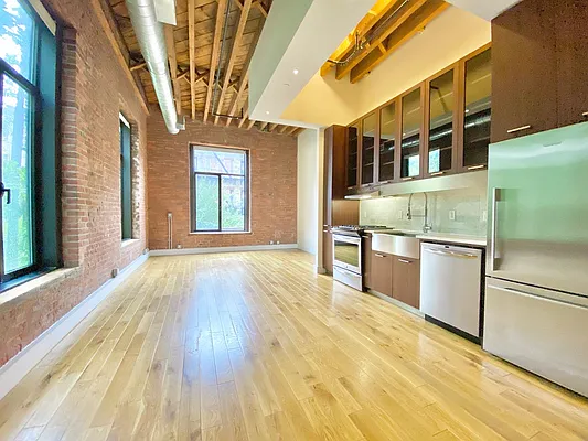 Rented by Bold New York | media 13