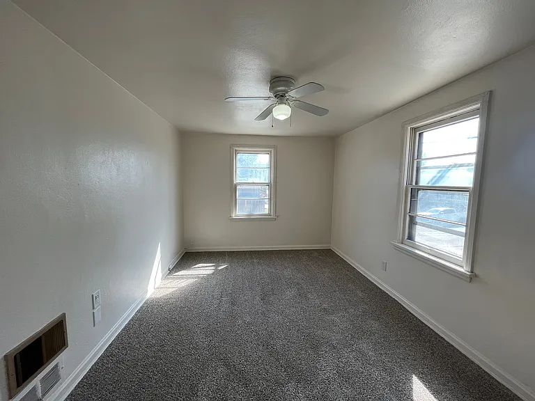 Rossi St - 1606 — Photo 9