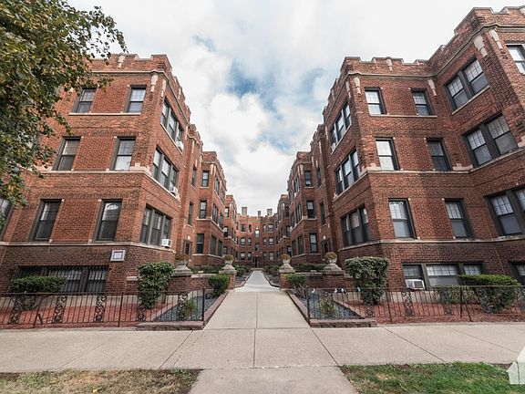 2nd image of 4422 N Wolcott Ave APT 2