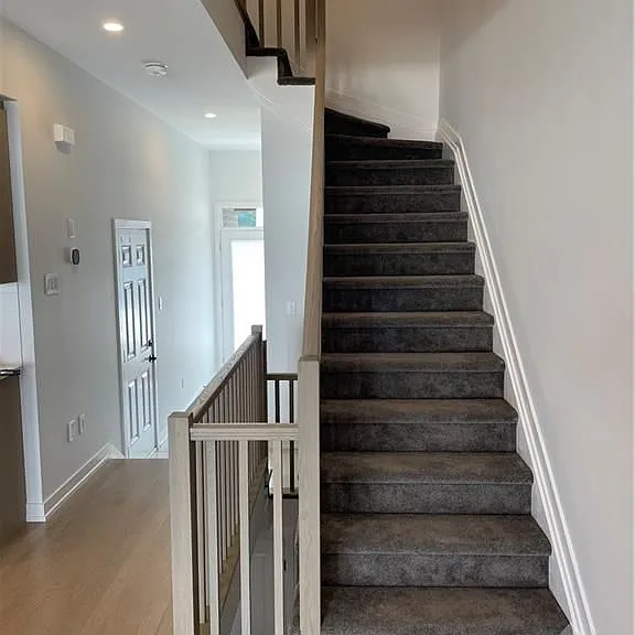370 Walden Dr — Photo 17