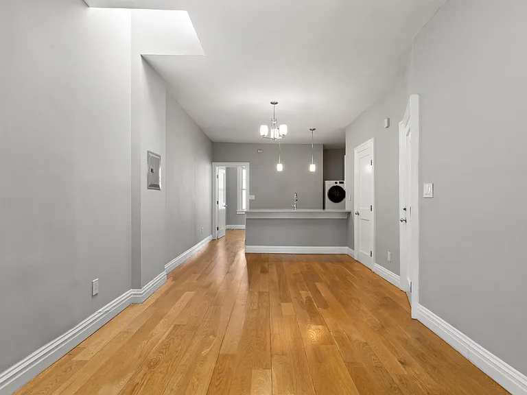 29 Milton Ave #2 — Photo 2
