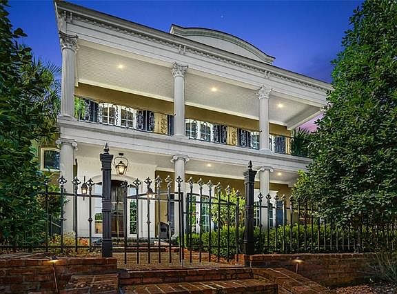 2nd image of 16185 Feliciana Ave