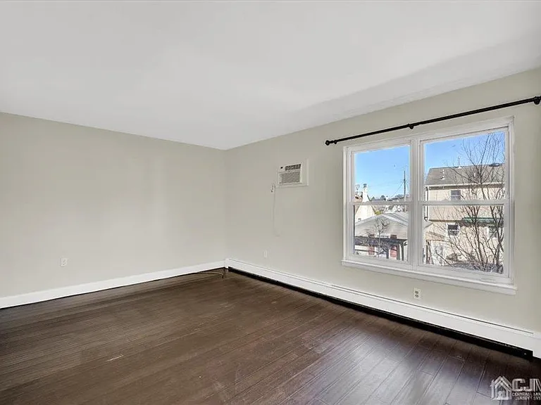 289 Main St #8K — Photo 13