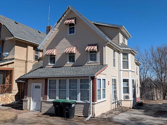 2nd image of 1113 Park Ave