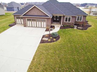 314 Stillwater Dr, Bluffton, IN 46714