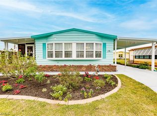 3141 Old Farmhouse Dr, North Fort Myers, FL 33917