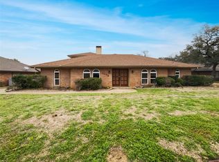 2009 Laughlin Ct, Arlington, TX 76012