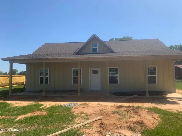 3185 Tannertown Rd, Lucedale, MS 39452