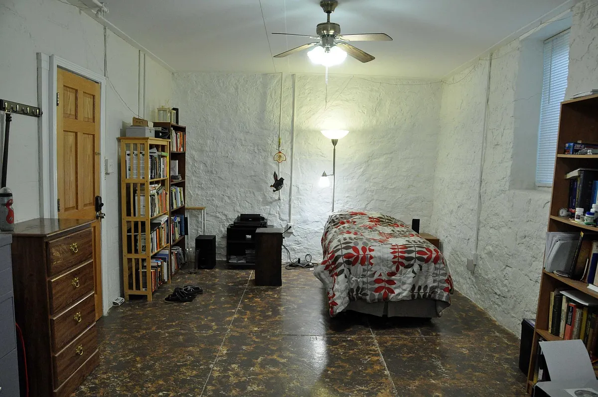 Building Photo - 605 Leavenworth St