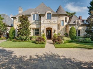 5859 Lakehurst Ave, Dallas, TX 75230