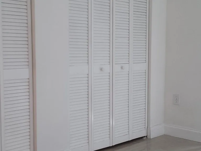 11780 SW 18th St #214 — Photo 5