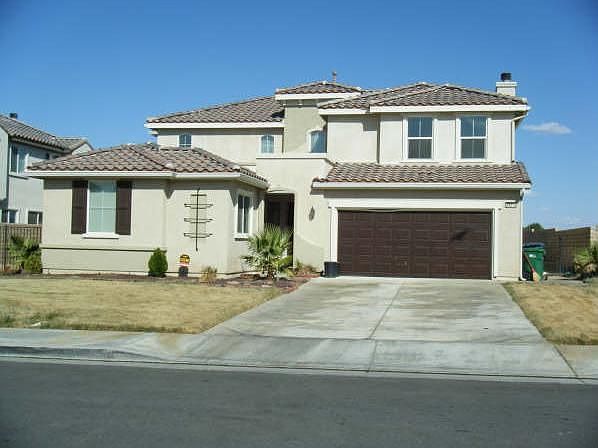 1st image of 39314 Desert Lilly Ct