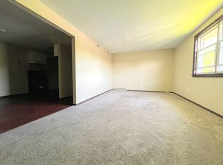 578 Taunton Place, Buffalo, NY 14216