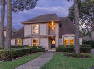 8307 Rockford Hall Dr, Spring, TX 77379