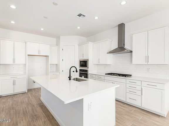 6th image of this home