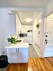 Rented by Harris Philip NYC