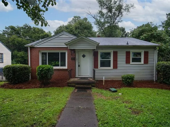 3113 Luther St, Winston Salem, NC 27127