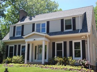 91 W Glenwood Ln, Saint Louis, MO 63122