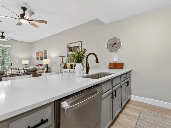 200 Sandestin Ln APT 708, Miramar Beach, FL 32550