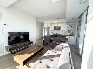 50 Wellesley St E #908, Toronto, ON M4Y 1G2