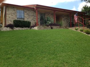 1810 Post Oak Ln, Carrollton, TX 75007