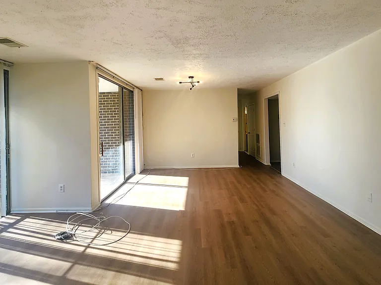 10244 Prince Pl #103 — Photo 12