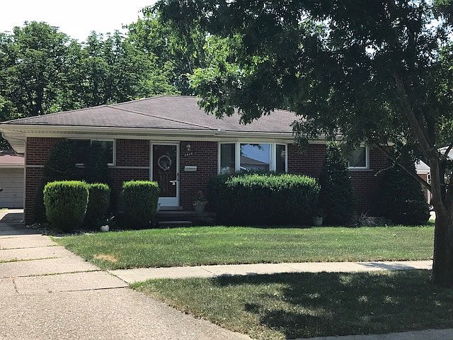 1st image of 7410 Donna St