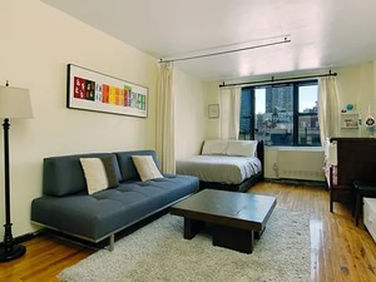 Sold by Owner | media 3