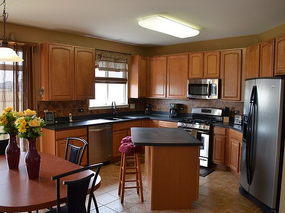 3rd image of 2700 Haydn St