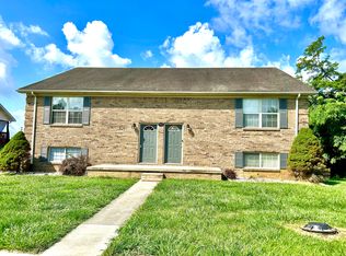 702 Candlewood Dr #2, Berea, KY 40403