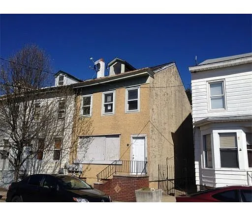 32 Bayard St photo 1