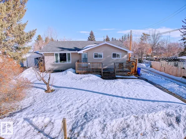 5016 51st Ave, Bruderheim, AB T0B 0S0