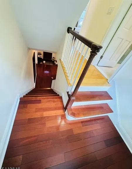 44 Greenwood Dr — Photo 10