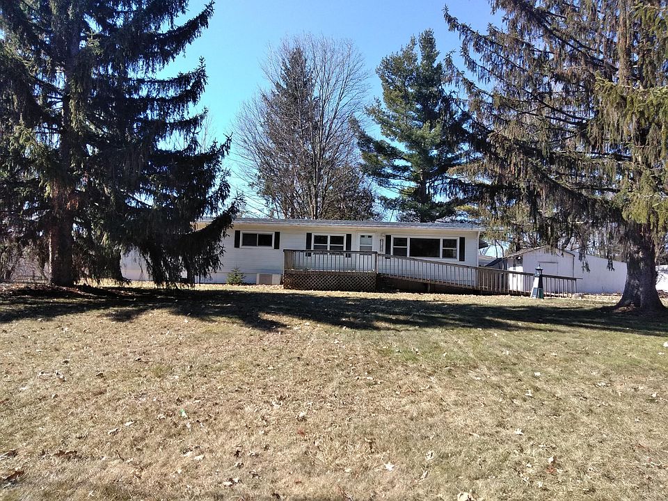 1st image of 11106 E Grand River Ave