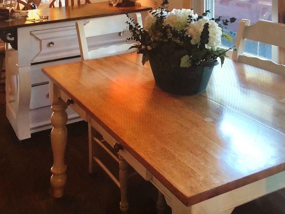Kitchen area.