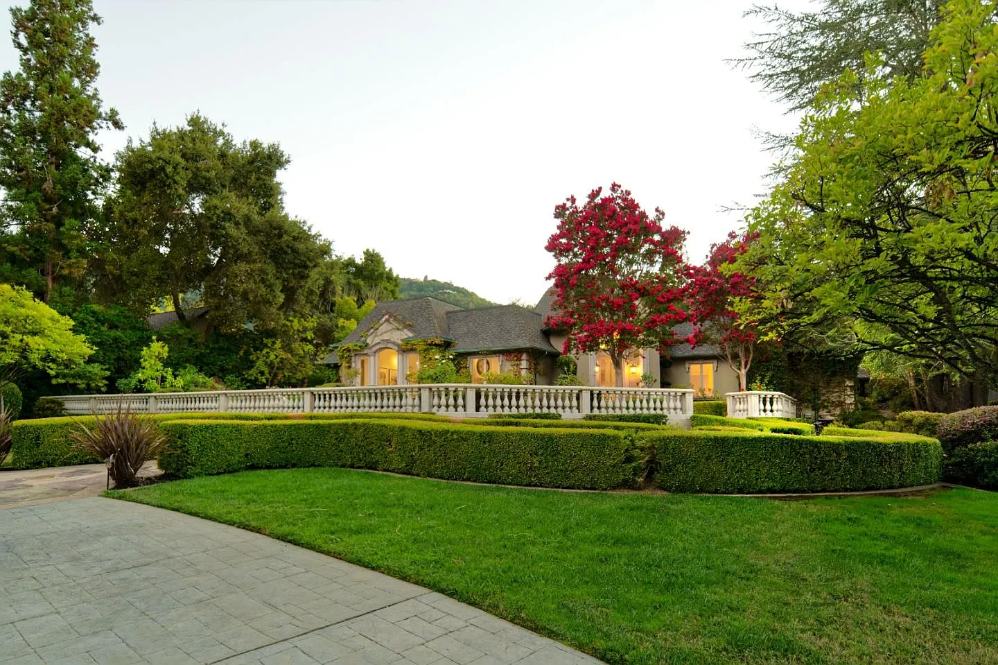 15055 Montalvo Rd photo 1