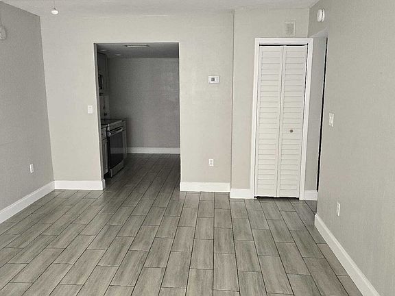 2nd image of 4952 Vincennes St APT 2