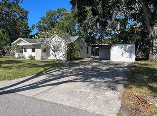 425 Bristol Ct #4, Sarasota, FL 34237