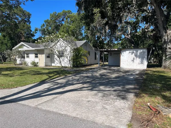 425 Bristol Ct #4, Sarasota, FL 34237