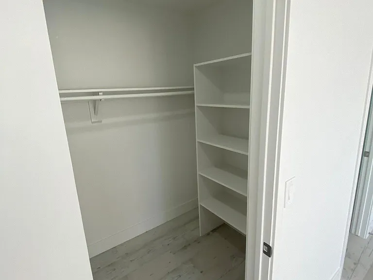 9653 S 44th St — Photo 31