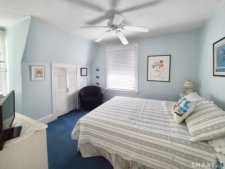 12 Elliott Ave — Photo 6