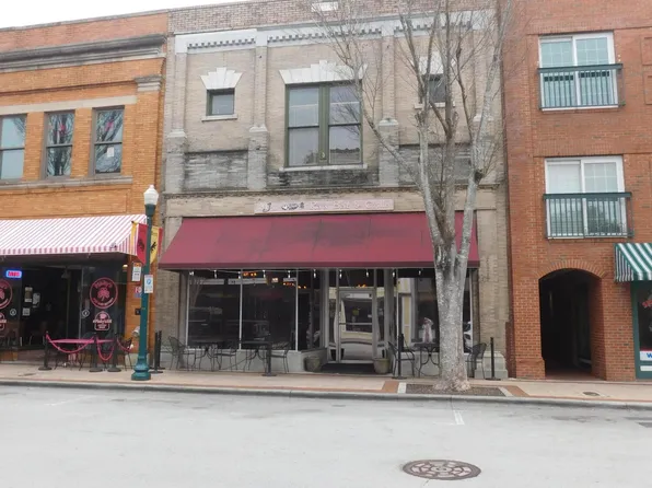 216 Middle St #B, New Bern, NC 28560